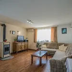 Spacius Villa, Heated Pool, Near Makarska And Split *