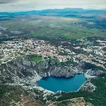 Spacius Villa, Heated Pool, Near Makarska And Split