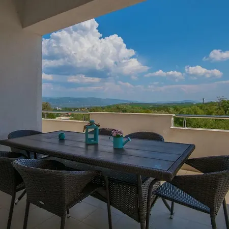 Spacius Villa, Heated Pool, Near Makarska And Split