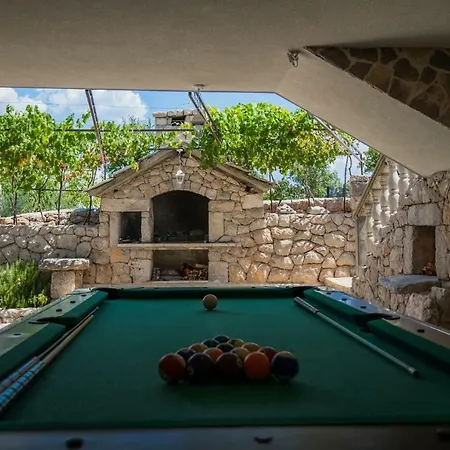 Βίλα Spacius Villa, Heated Pool, Near Makarska And Split *